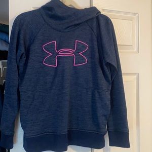 Under armor woman’s sweatshirt